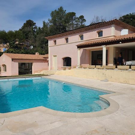 Villa Mycenes Gareoult Екстер'єр фото